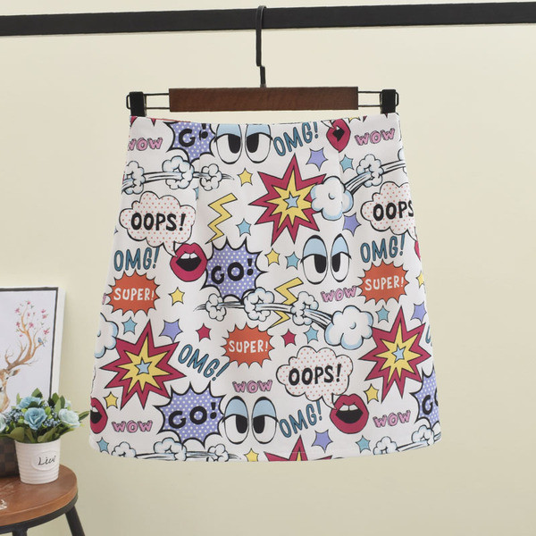 Fusta de dama colorata cu aplicatie