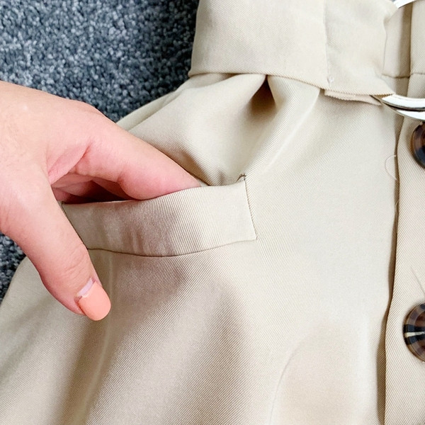 Salopeta lunga de dama cu curea in doua culori