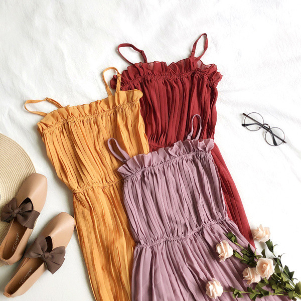 Salopeta de dama moderna cu bretele subtiri in trei culori