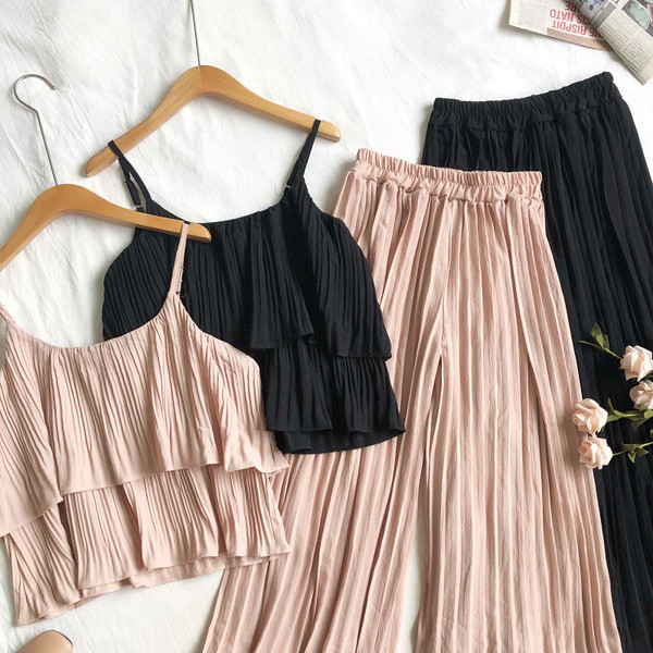 Set de dama modern din doua parti in culori diferite si bretele subtiri