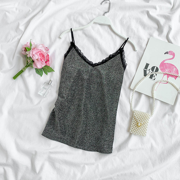 Maieu modern de damă, cu element strălucitor și dantelă