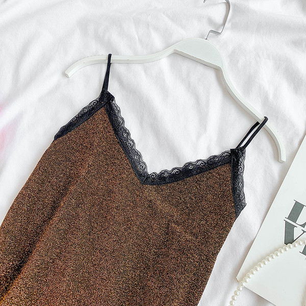 Maieu modern de damă, cu element strălucitor și dantelă