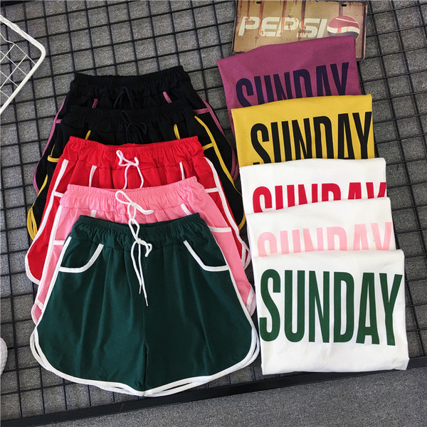 Set sport dama in mai multe culori cu aplicatie