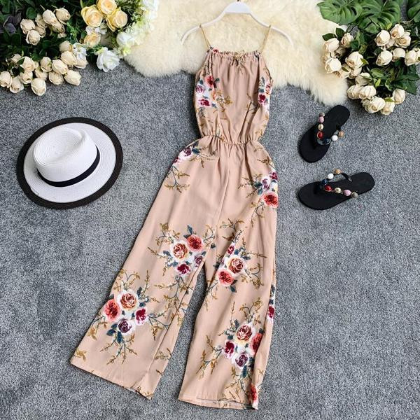 Salopeta de dama moderna cu bretele subtiri si motiv floral