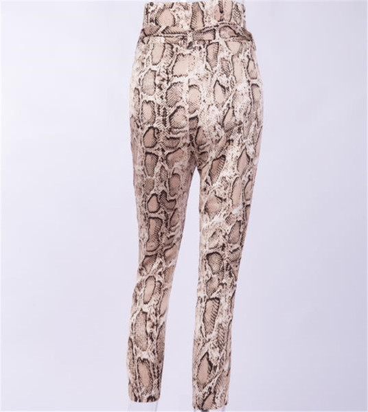 Pantaloni eleganti de dama cu model animal si talie inalta