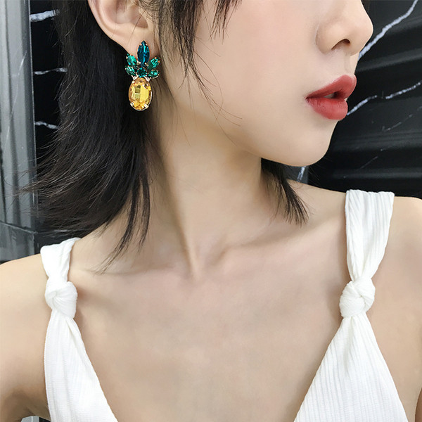 Cercei casual dama cu pietre colorate in forma de ananas