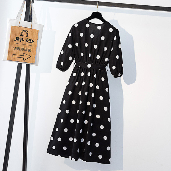 Rochie elegantă de damă, cu decolteu în V și mâneci 3/4, de culoare neagră