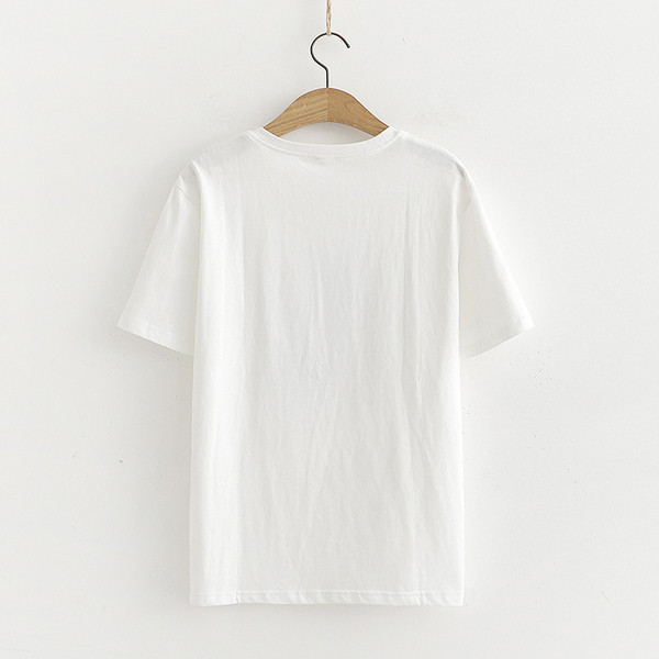 Tricou de damă sportiv-elegant cu aplicație