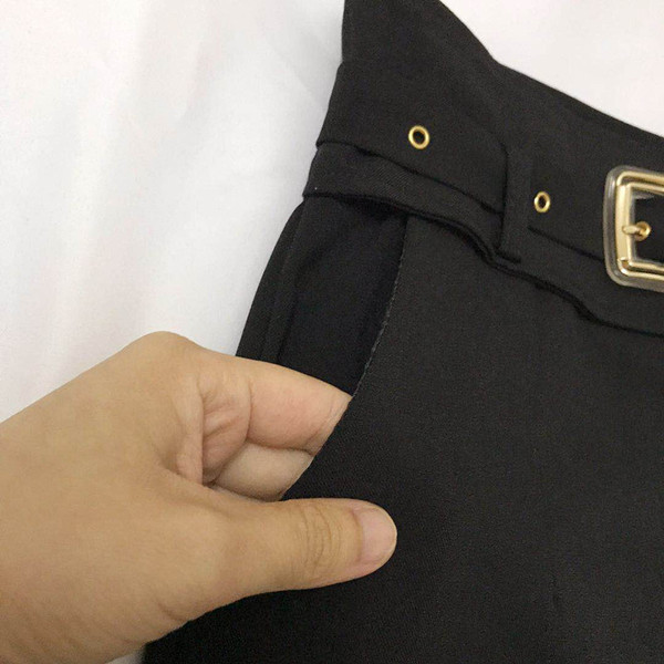 Pantaloni eleganti de dama cu centura neagra si talie inalta