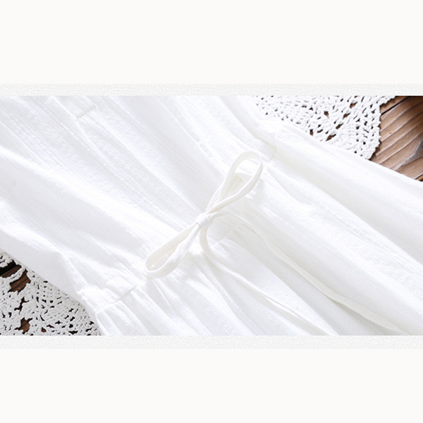 Rochie casual de dama cu maneci scurte si broderie alb