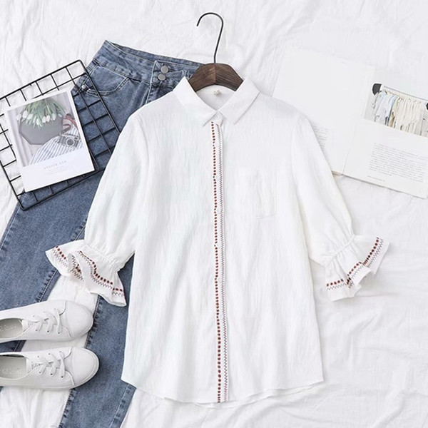 Cămașă elegantă de damă cu mâneci 3/4 și broderie