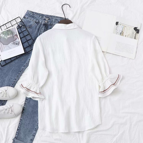 Cămașă elegantă de damă cu mâneci 3/4 și broderie