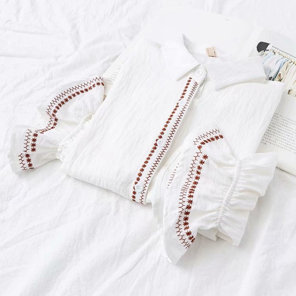 Cămașă elegantă de damă cu mâneci 3/4 și broderie