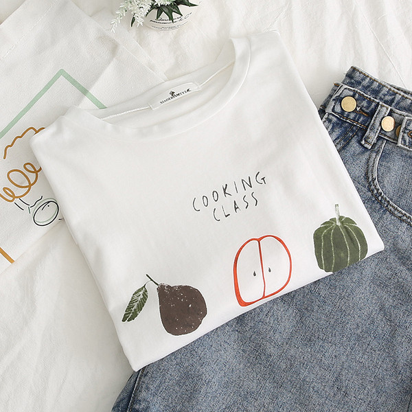 Tricou dama cu aplicatie alba