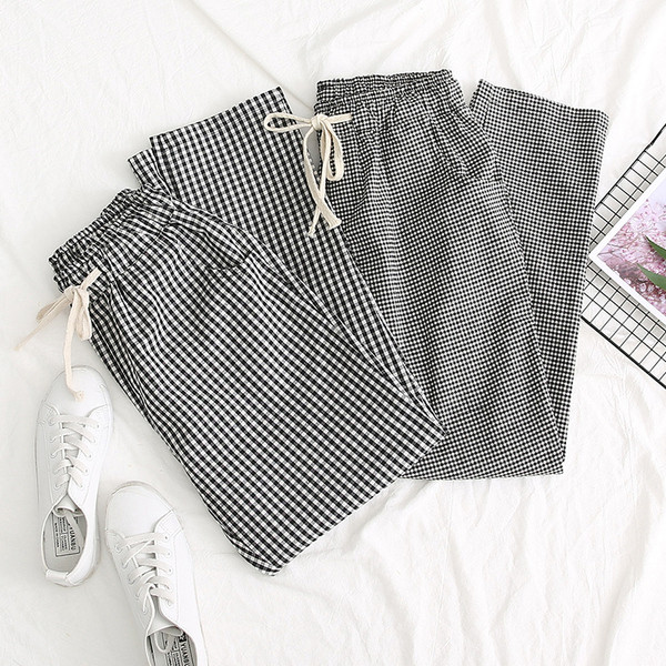 Pantaloni casual dama in carouri