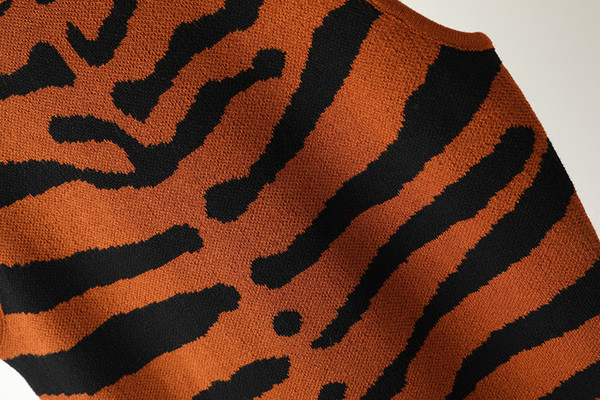 Rochie de dama cu model animal de culoare maro