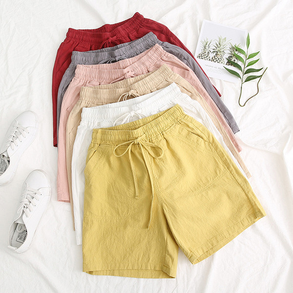 Pantaloni scurti sport dama in mai multe culori