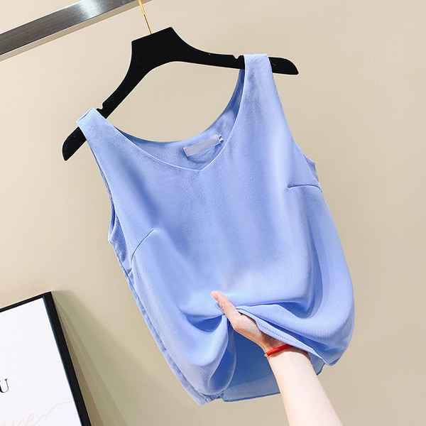 Maieu modern de damă în patru culori, cu decolteu în V