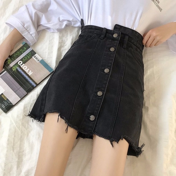 Fusta de dama din denim cu talie inalta si nasturi in negru