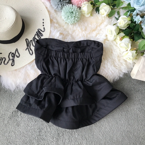 Bustieră modernă de damă în alb și negru