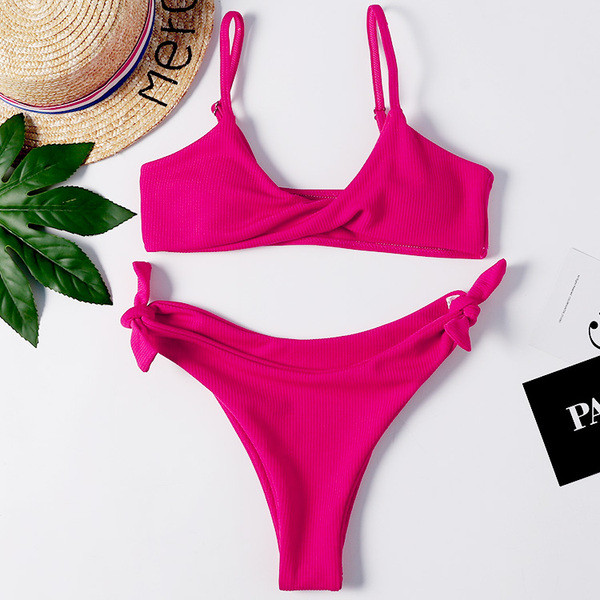 Costum de baie din două piese cu bretele