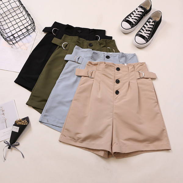 Pantaloni scurți moderni de damă cu talie înaltă în mai multe culori