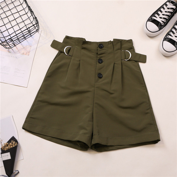 Pantaloni scurți moderni de damă cu talie înaltă în mai multe culori