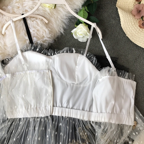 Bluza de dama moderna in trei culori cu tul si broderie