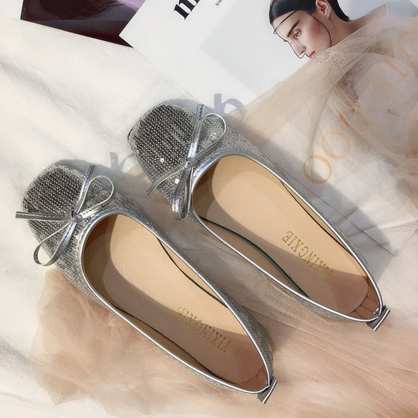 Mocasini moderni de dama cu paiete in gri si negru - doua modele