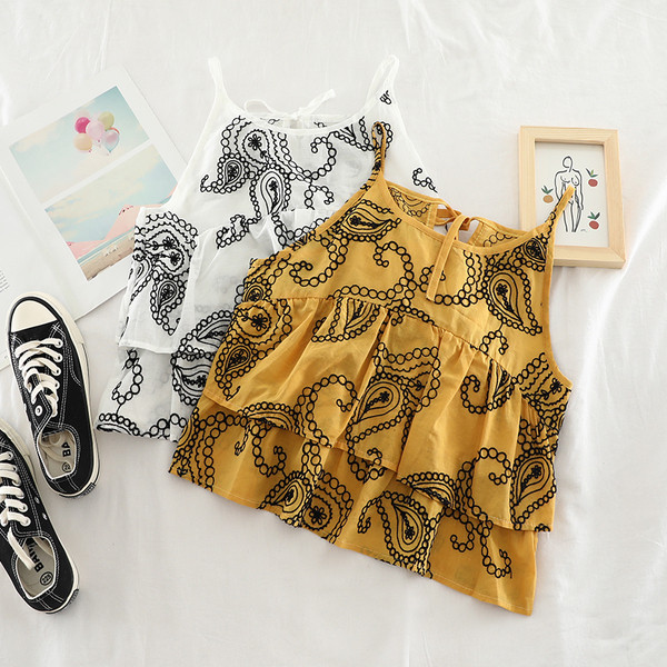 Női felső vékony pánttal, három színben