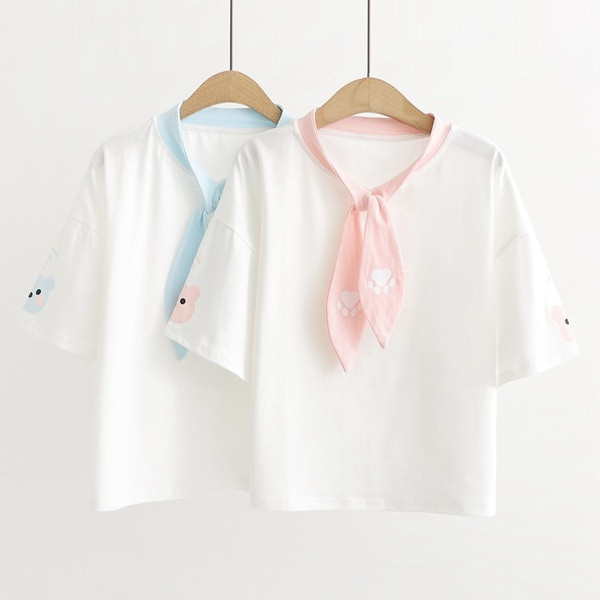 Alkalmi női póló nyakkendővel és rátéttel