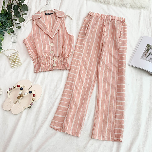 Modern női kétrészes szett három színben gombokkal