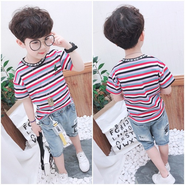 Hímzéssel ellátott alkalmi gyerekpóló fiúknak