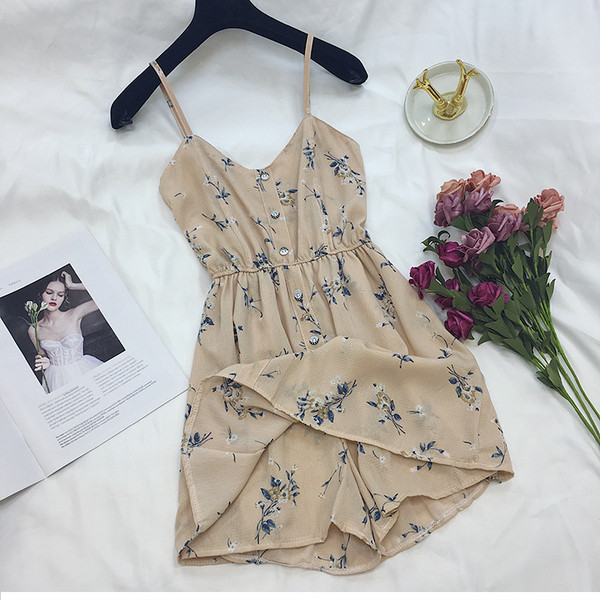 Modern női overall vékony pántokkal, virágos motívummal több színben