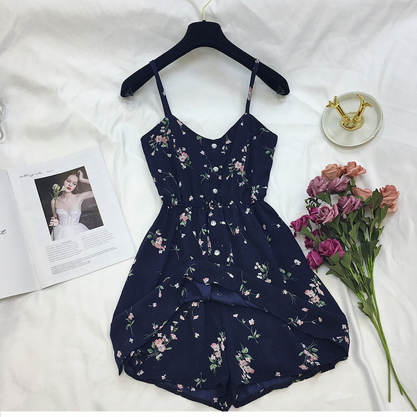 Modern női overall vékony pántokkal, virágos motívummal több színben