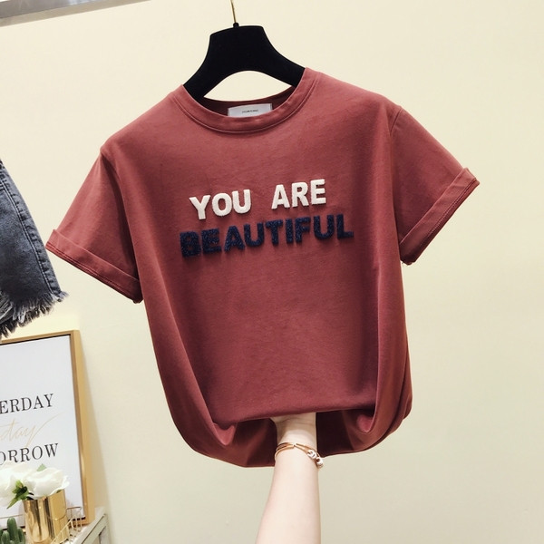 Modern női póló több színben felirattal