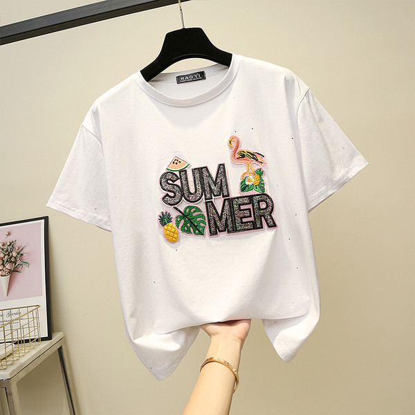 Alkalmi női póló fehér és fekete mintával