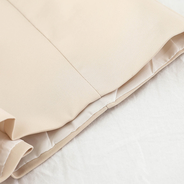 Elegáns női rövidnadrág magas derékkal