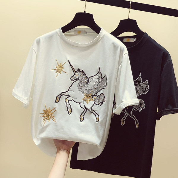Tricou de dama modern cu unicorn in doua culori