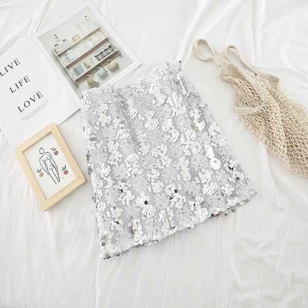 Női szoknya flitterekkel, három színben