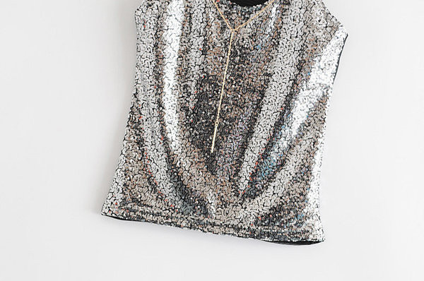 Maieu modern de damă în trei culori cu bretele subțiri