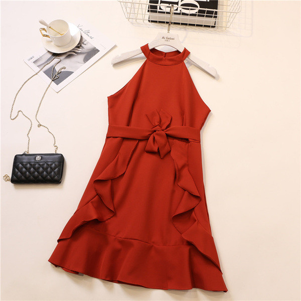 Stílusos női ruha csupasz váll és nyakkendő több színben