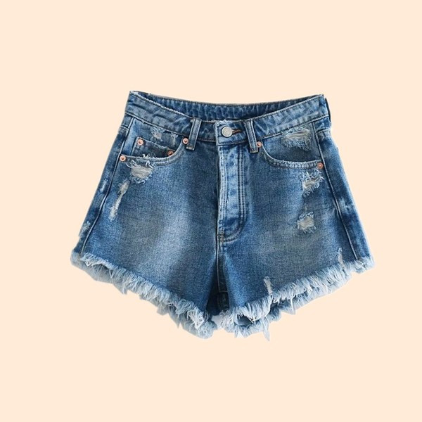 Modern női rövidnadrág szakadt motívumokkal, két színben