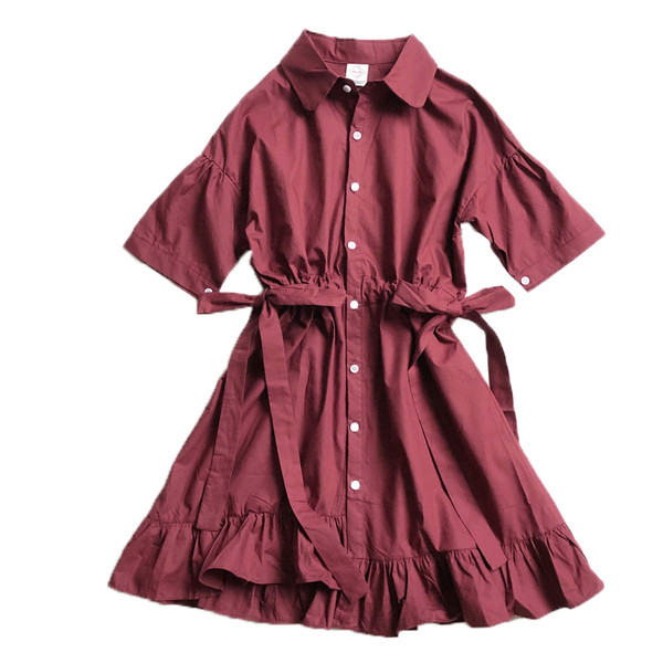 Modern női ruha rövid ujjú gombokkal, három színben