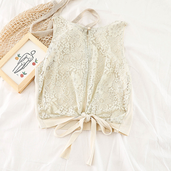 Stílusos női felső, csipkével, négy színben