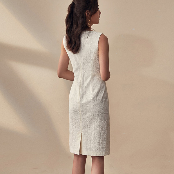 Stílusos női ruha O-nyakkal, két színben