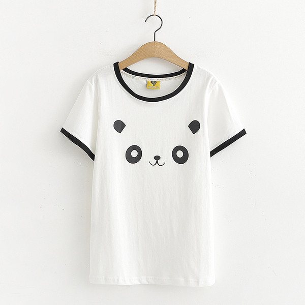 Alkalmi női póló fehér színben, mintával