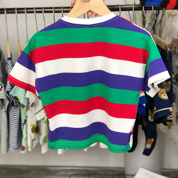 Modern gyerek póló fiúknak színes rátéttel