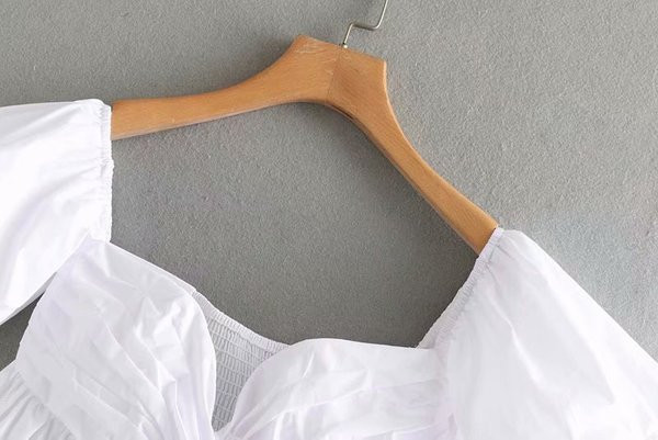 Új modell női blúz fehér színben