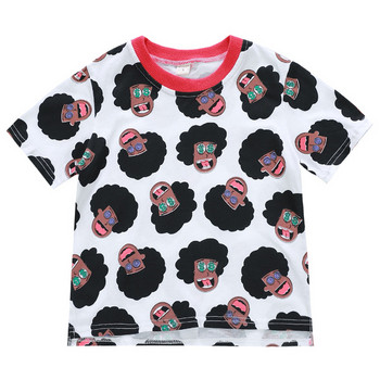 Παιδικό μπλουζάκι με λαιμόκοψη για αγόρια